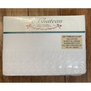 Le Chateau King Size Sheet Set White Eyelet 100% Cotton 220 Thread count  NOS